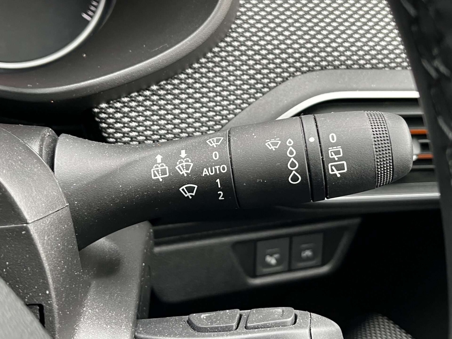 Used Dacia Sandero Stepway 2024 for sale - 76905255: Photo 44