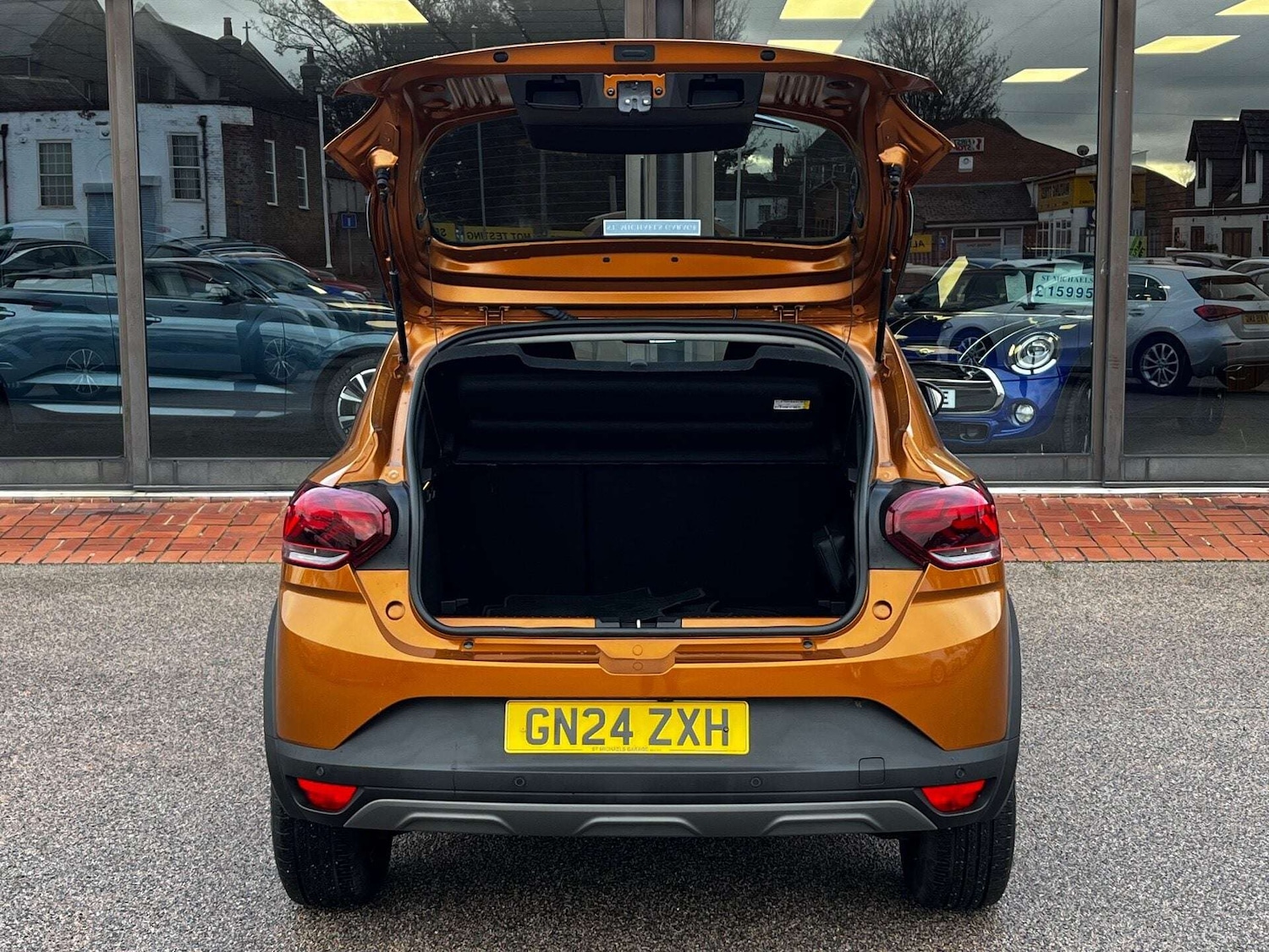 Used Dacia Sandero Stepway 2024 for sale - 76905255: Photo 52