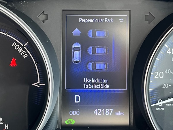 Used Toyota C-HR 2019 for sale - 75426511: Photo 32
