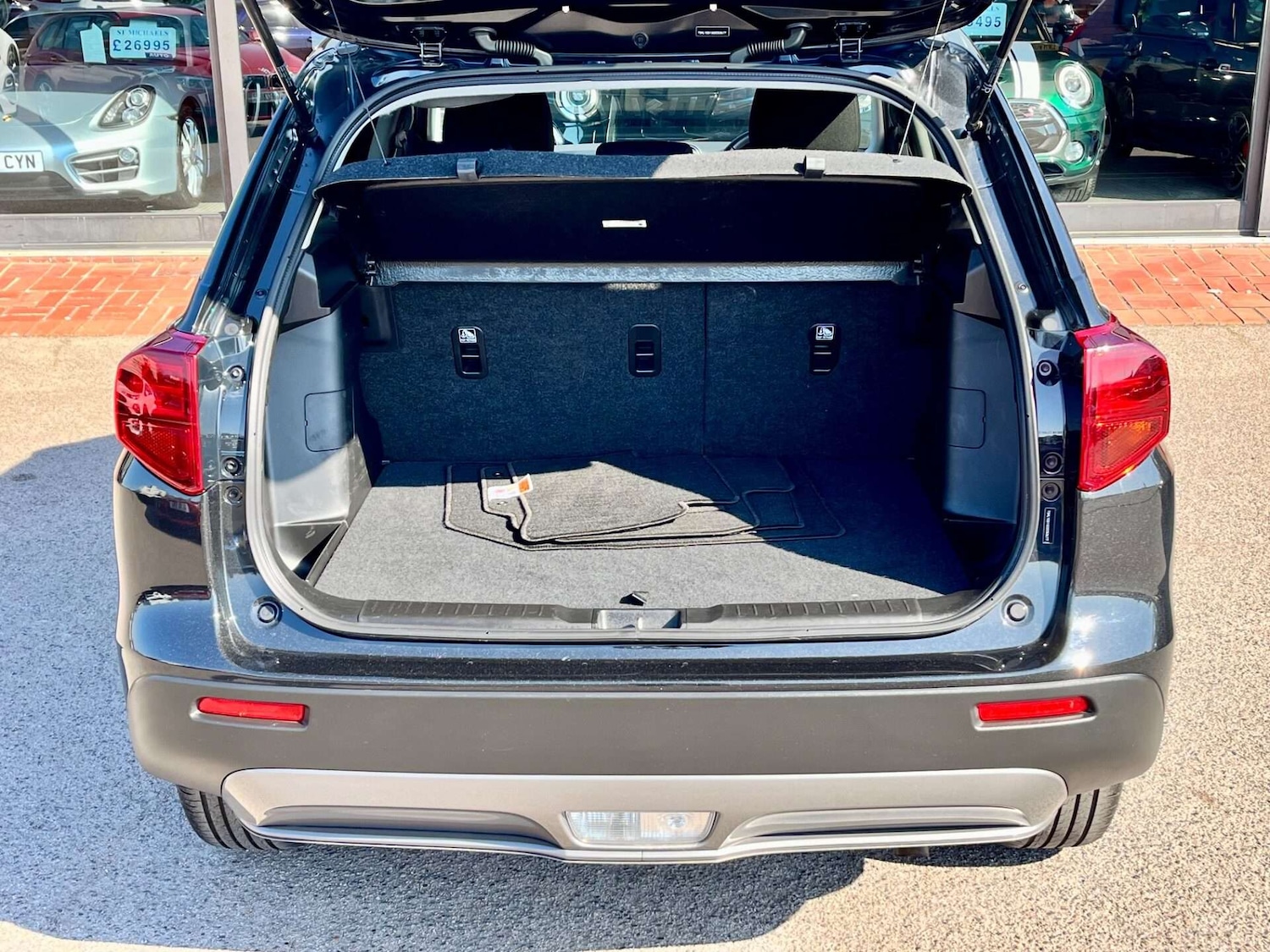 Used Suzuki Vitara 2023 for sale - 76957817: Photo 57