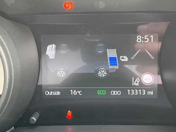 Used Toyota Yaris 2022 for sale - 75425737: Photo 26
