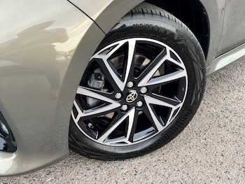 Used Toyota Yaris 2022 for sale - 75425737: Photo