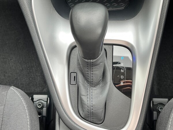 Used Toyota Yaris 2022 for sale - 75425737: Photo 41