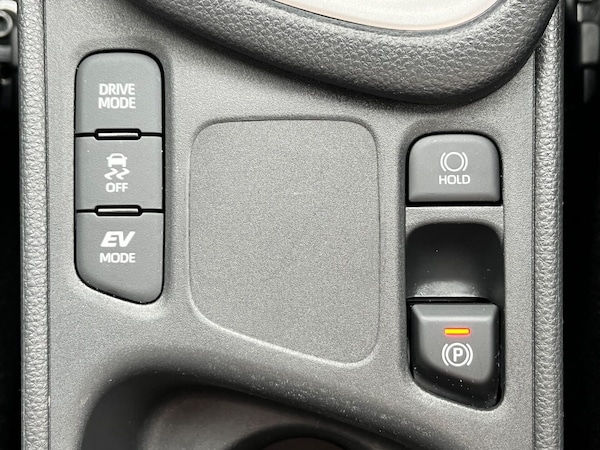 Used Toyota Yaris 2022 for sale - 75425737: Photo 42