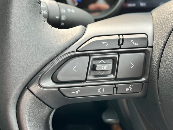 Used Toyota Yaris 2022 for sale - 75425737: Photo 44