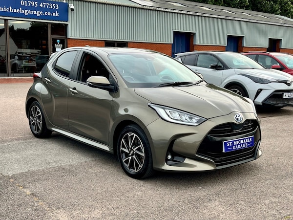 Used Toyota Yaris 2022 for sale - 75425737: Photo 4
