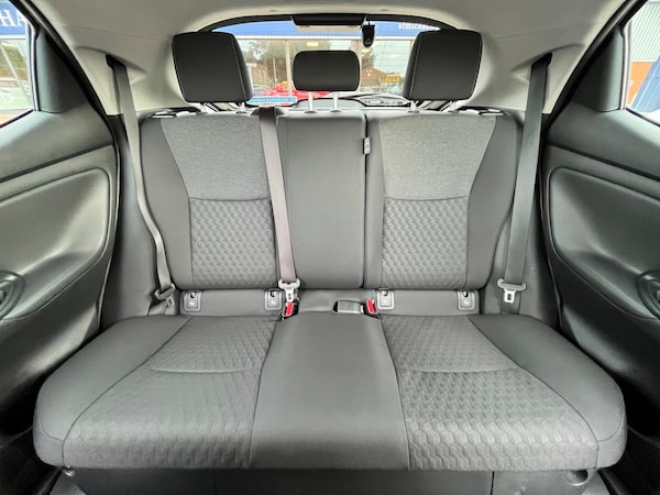 Used Toyota Yaris 2022 for sale - 75425737: Photo 52