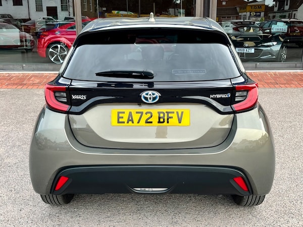 Used Toyota Yaris 2022 for sale - 75425737: Photo 6