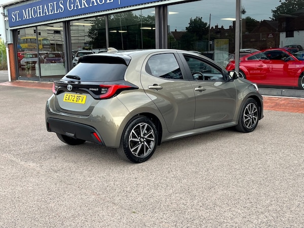 Used Toyota Yaris 2022 for sale - 75425737: Photo 8