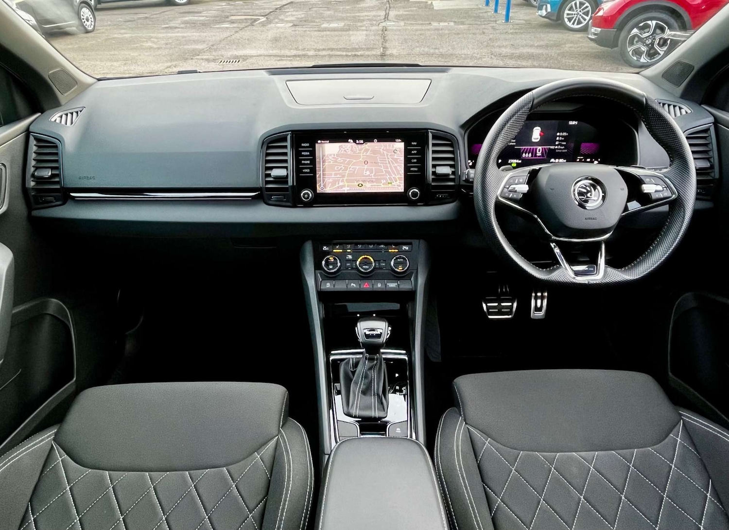 Used Skoda Karoq 2022 for sale - 77603986: Photo 2