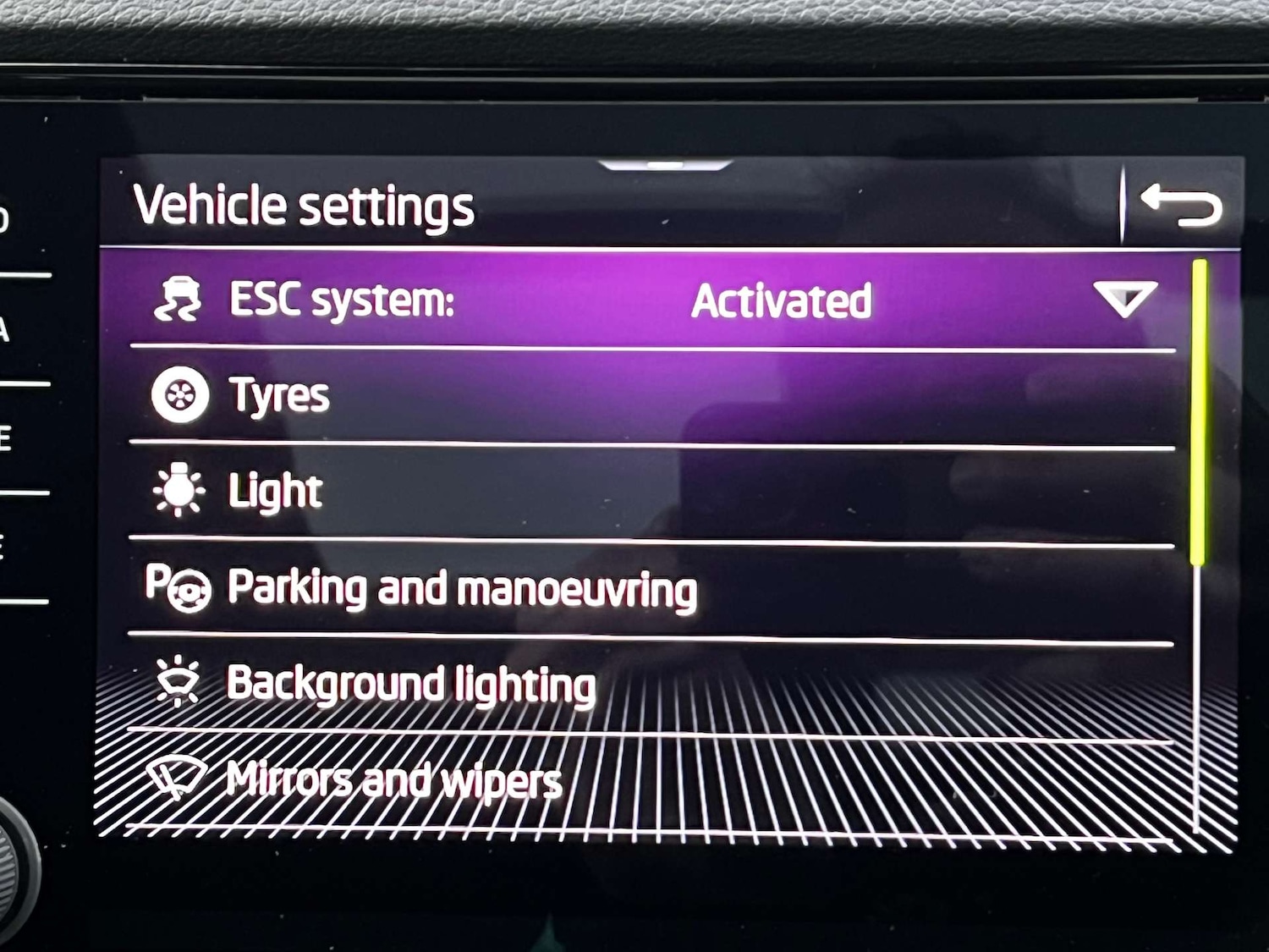 Used Skoda Karoq 2022 for sale - 77603986: Photo 41