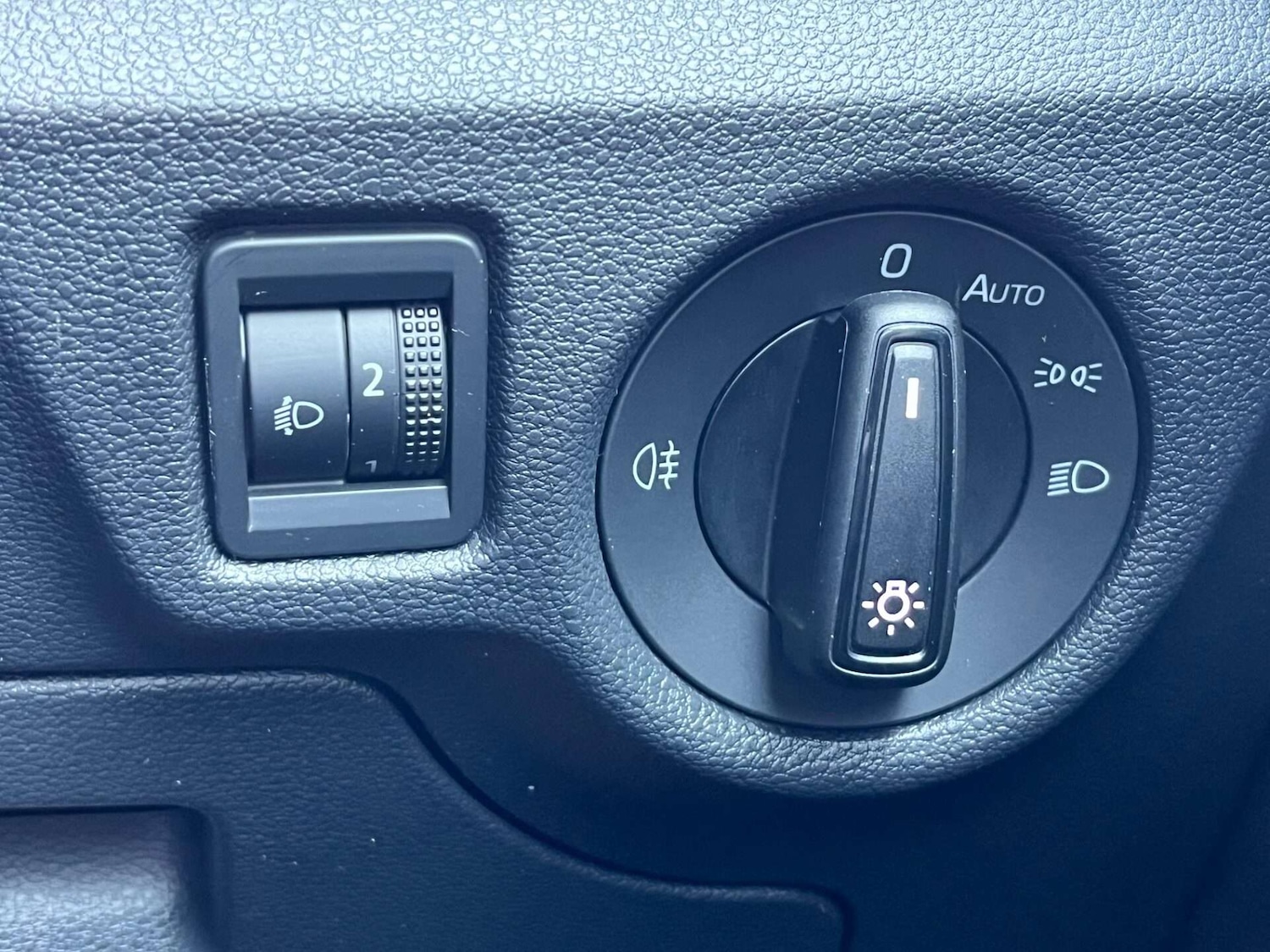 Used Skoda Kamiq 2023 for sale - 76905331: Photo 54