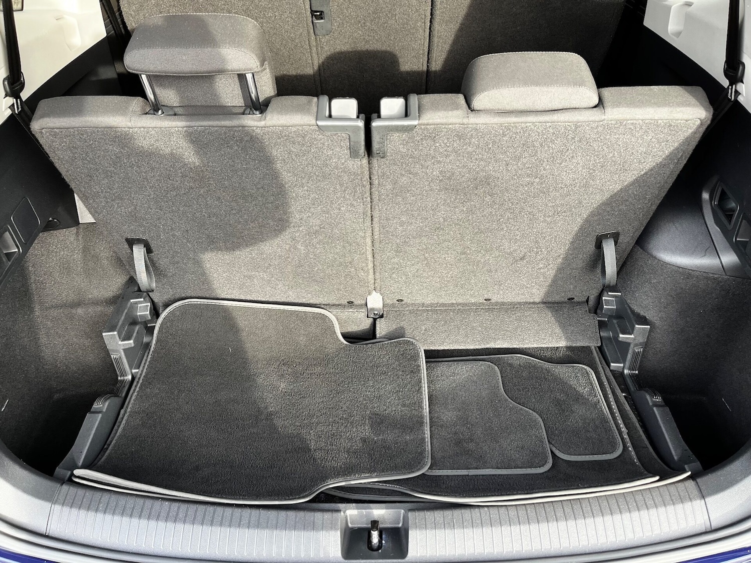 Used Volkswagen Tiguan Allspace 2022 for sale - 76739404: Photo 76