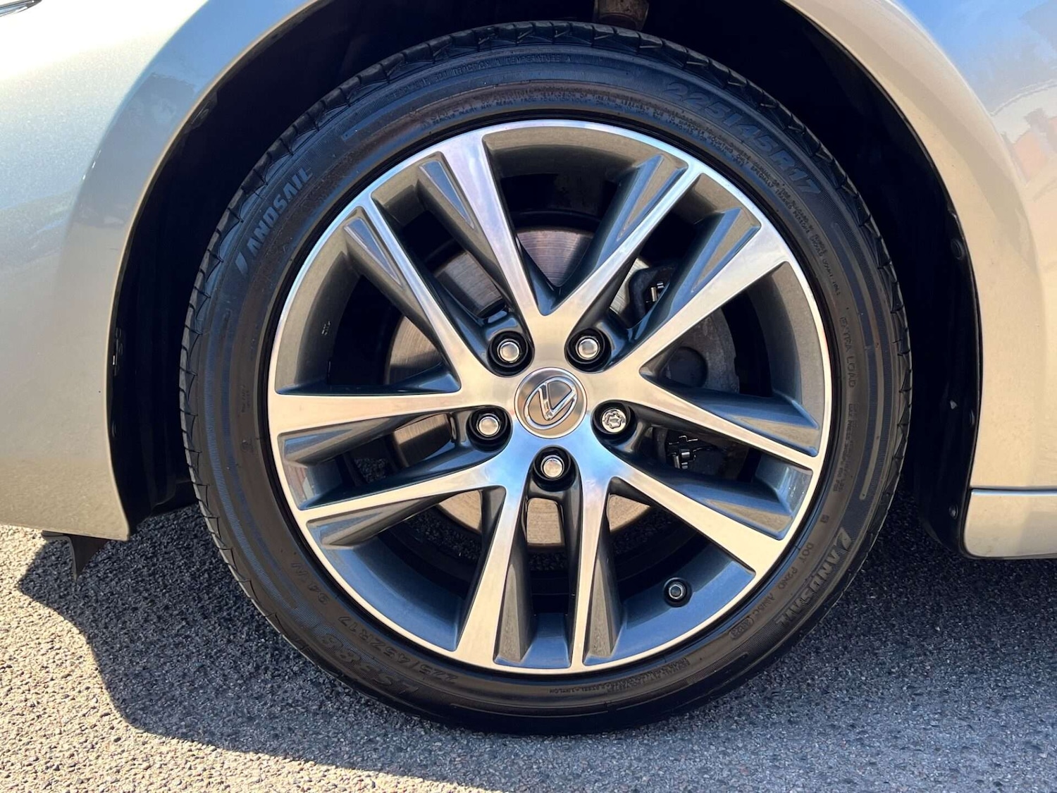 Used Lexus IS 2018 for sale - 76905320: Photo 13