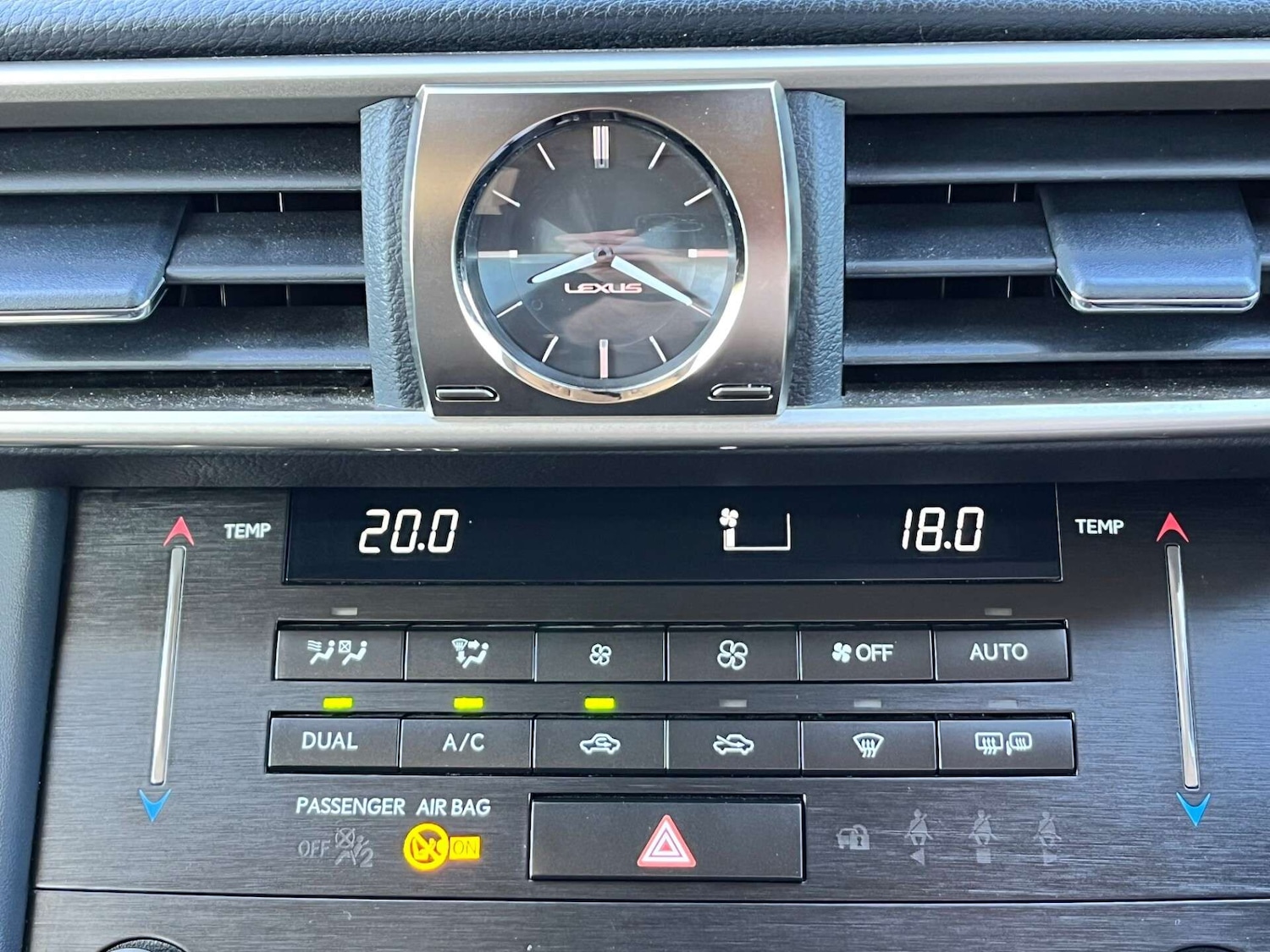 Used Lexus IS 2018 for sale - 76905320: Photo 41