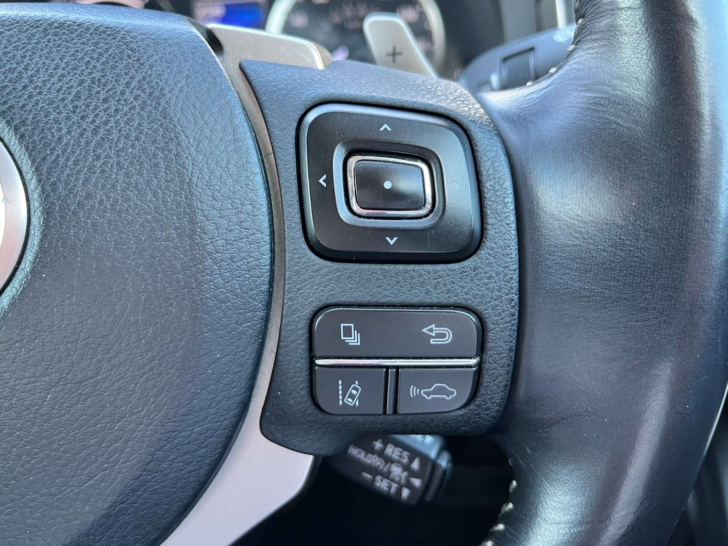 Used Lexus IS 2018 for sale - 76905320: Photo 50