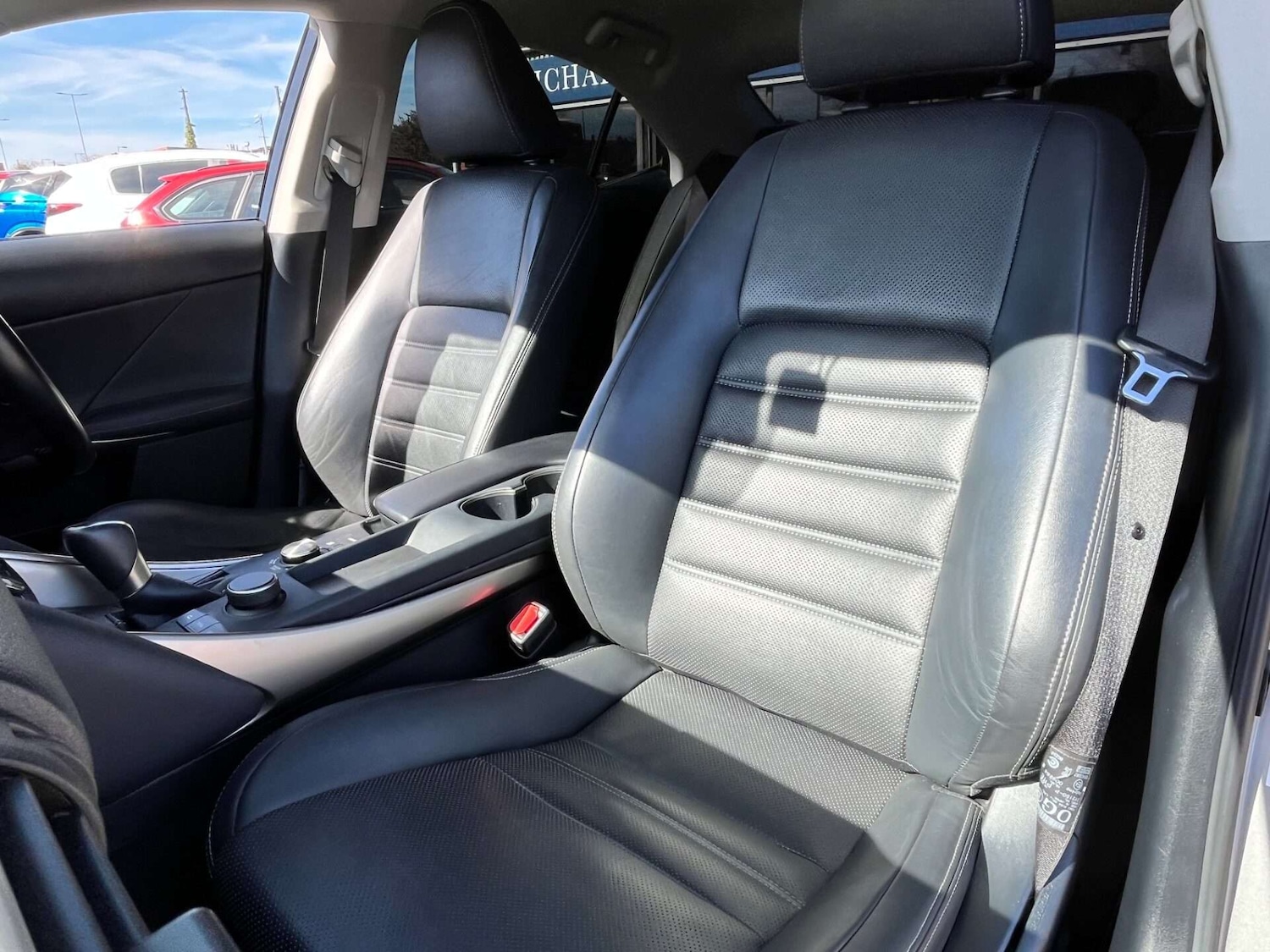 Used Lexus IS 2018 for sale - 76905320: Photo 61