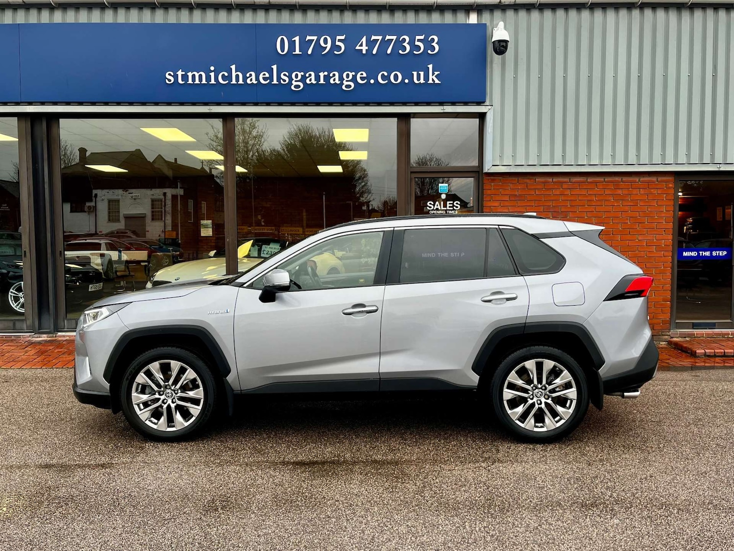 Used Toyota RAV4 2021 for sale - 77534998: Photo 11