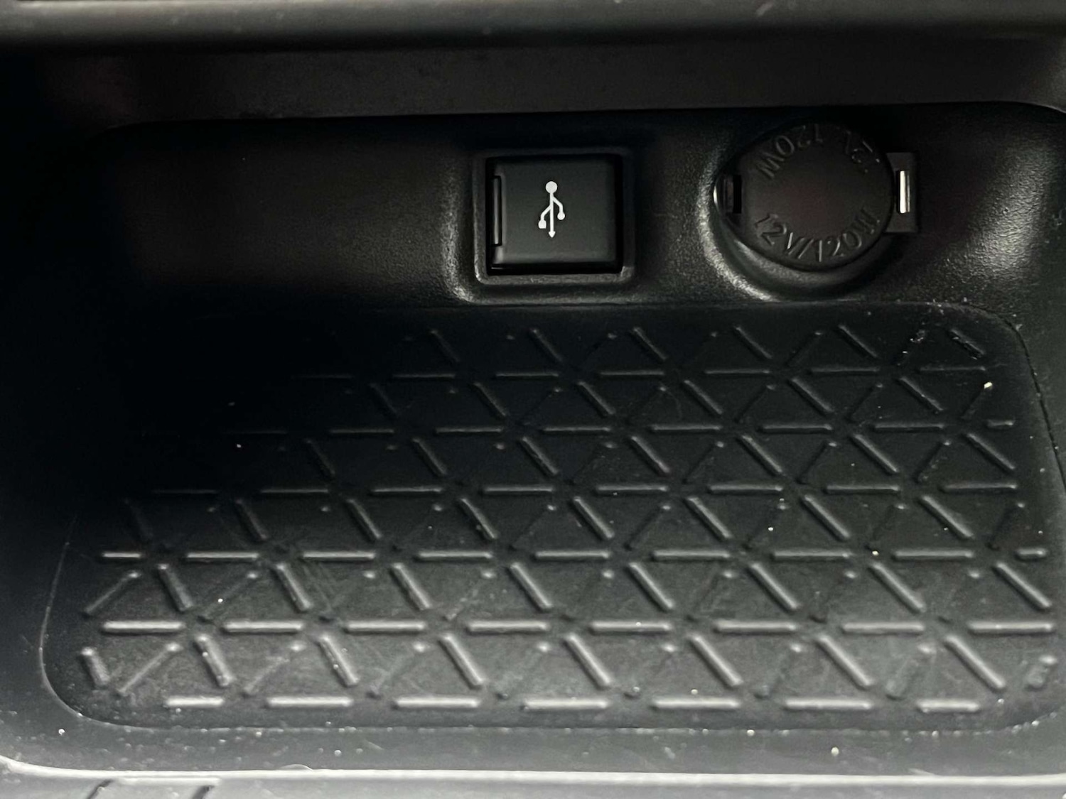 Used Toyota RAV4 2021 for sale - 77534998: Photo 46