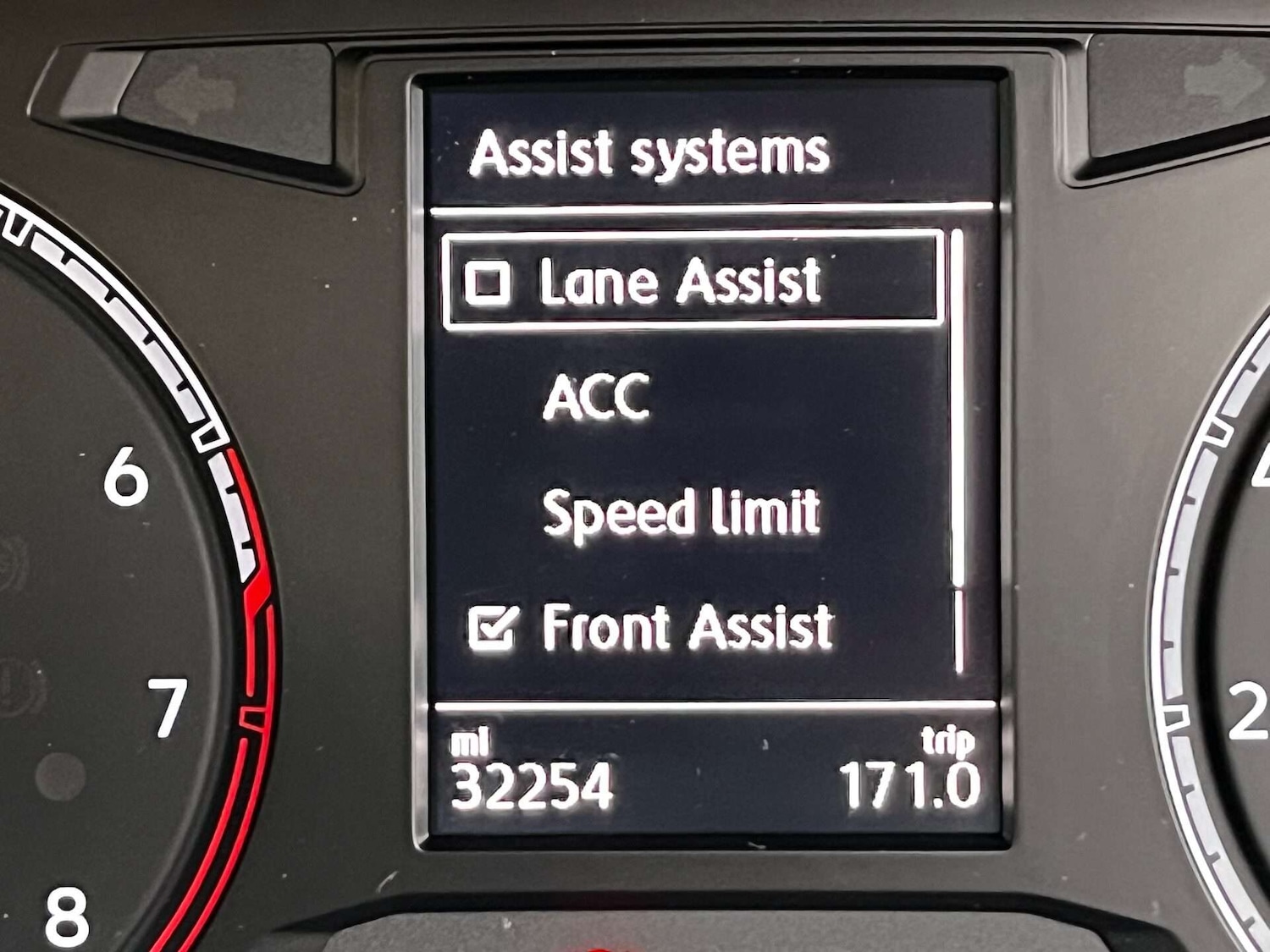 Used Volkswagen T-Roc 2019 for sale - 76957751: Photo 27