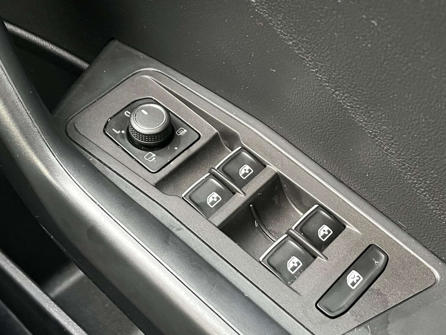 Used Volkswagen T-Roc 2019 for sale - 76957751: Photo 59