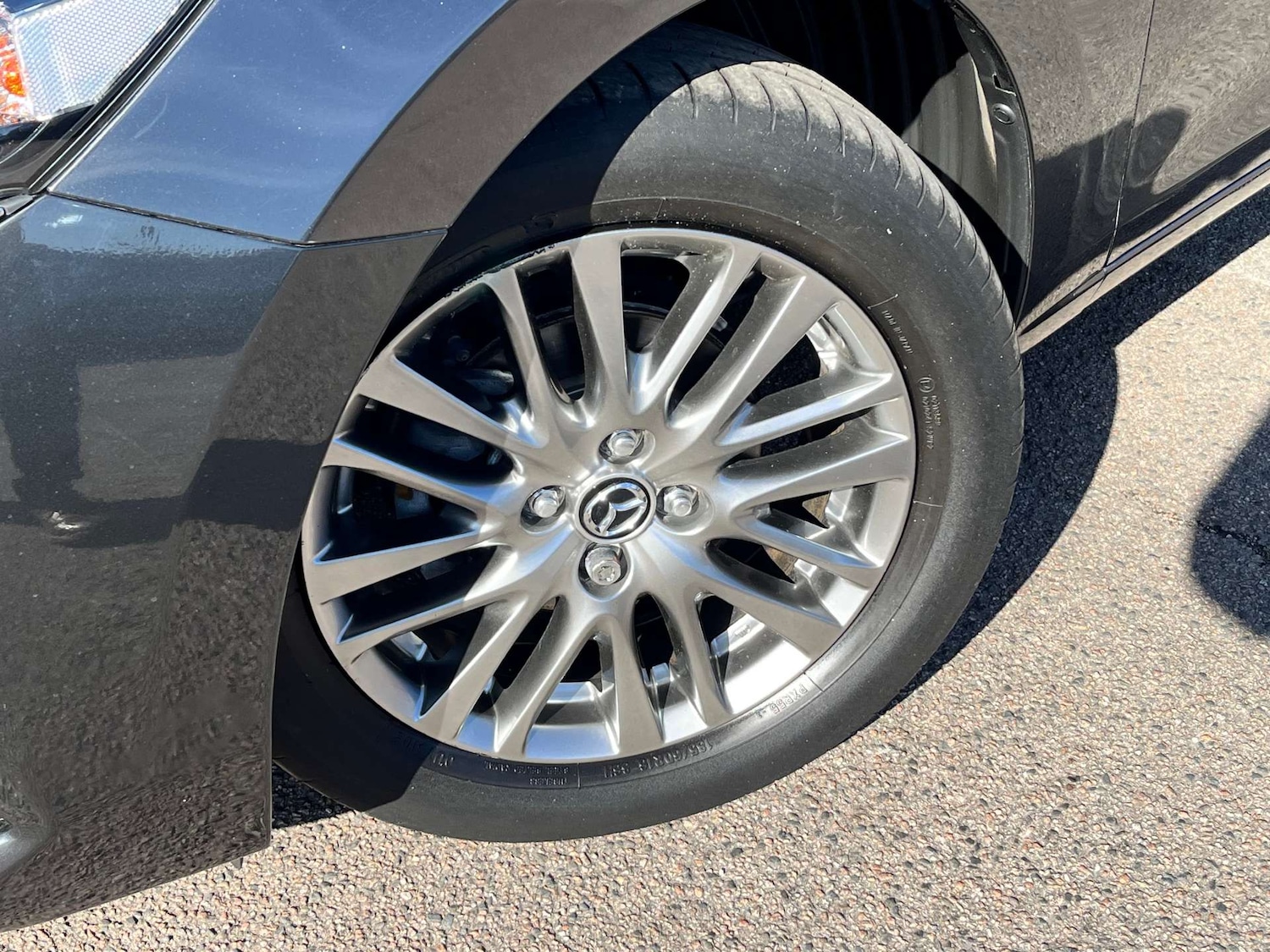 Used Mazda Mazda2 2022 for sale - 77535042: Photo 3