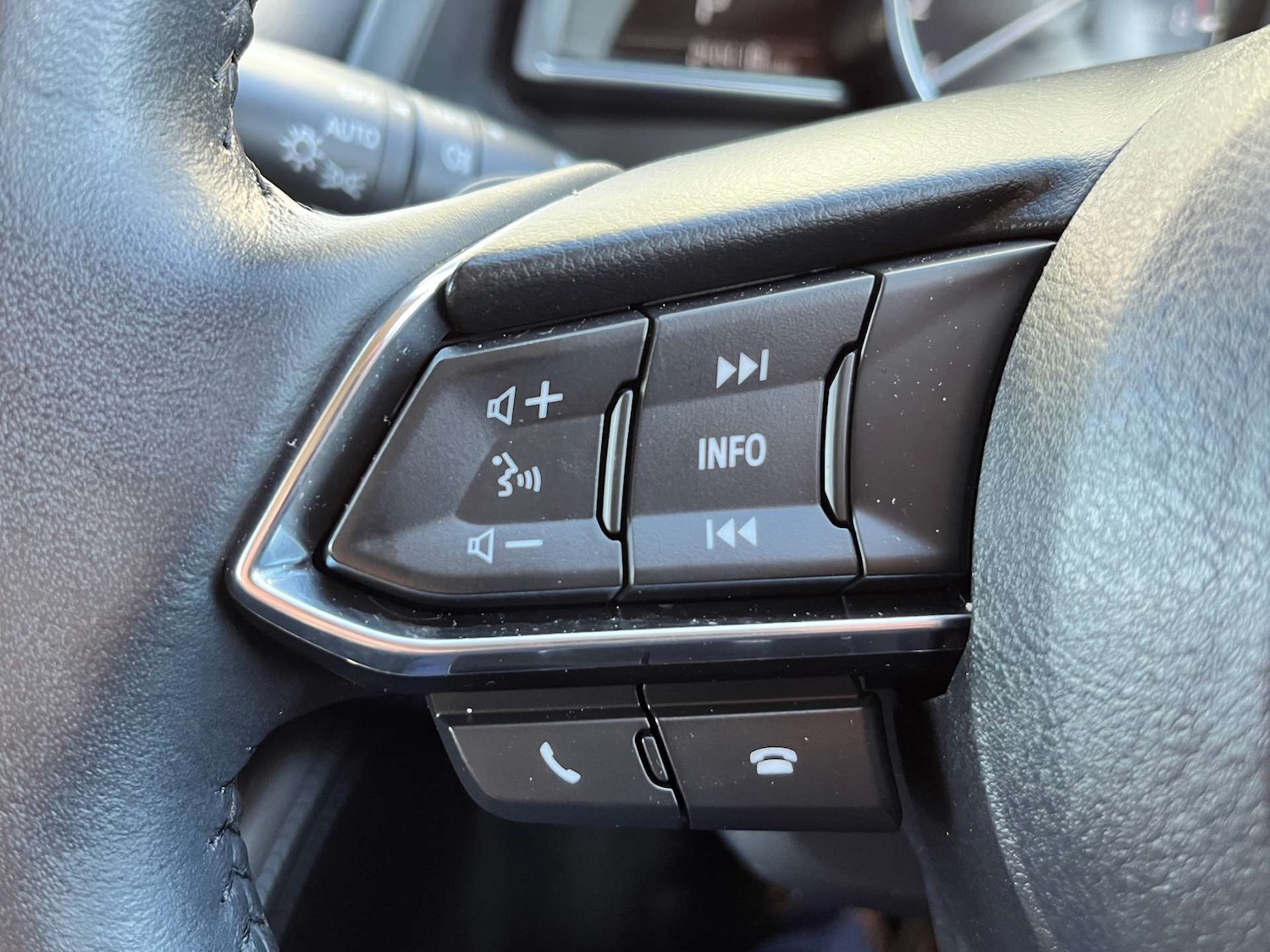 Used Mazda Mazda2 2022 for sale - 77535042: Photo 54