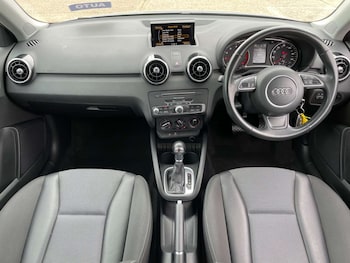 Used Audi A1 2017 for sale - 76905342: Photo