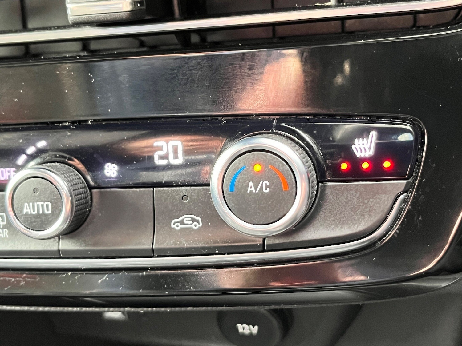 Vehicle 44