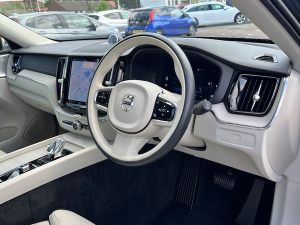 Used Volvo XC60 2022 for sale - 75425974: Photo 18