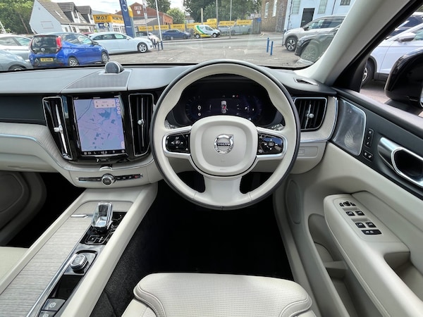 Used Volvo XC60 2022 for sale - 75425974: Photo 19