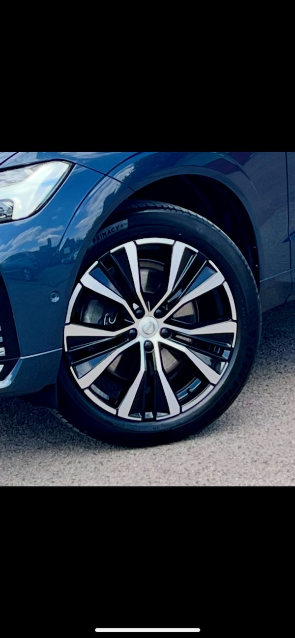 Used Volvo XC60 2022 for sale - 75425974: Photo 3