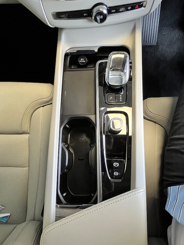 Used Volvo XC60 2022 for sale - 75425974: Photo 45