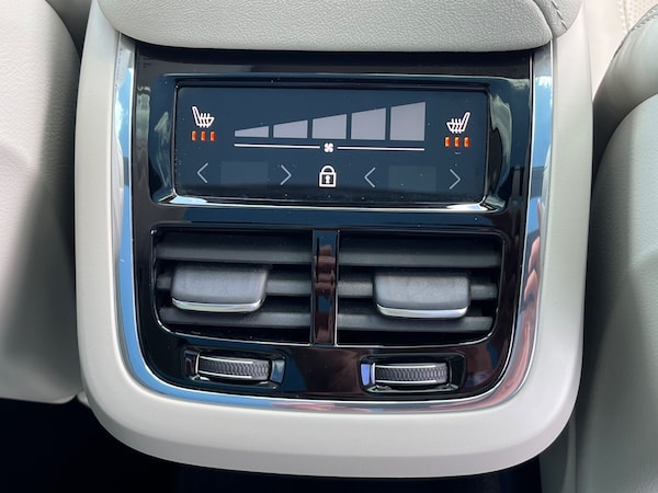 Used Volvo XC60 2022 for sale - 75425974: Photo 58