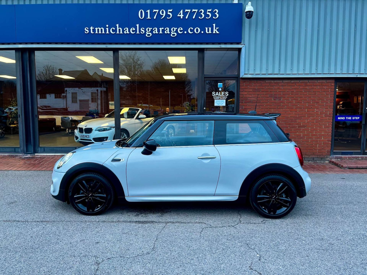 Used MINI Hatch 2020 for sale - 76905379: Photo 11