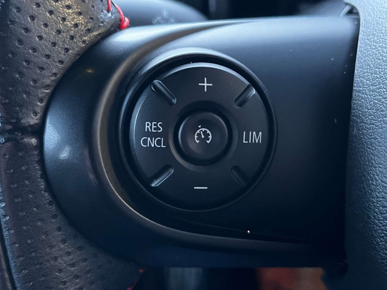 Used MINI Hatch 2020 for sale - 76905379: Photo 59