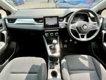 Used Renault Captur 2021 for sale - 74858386: Photo