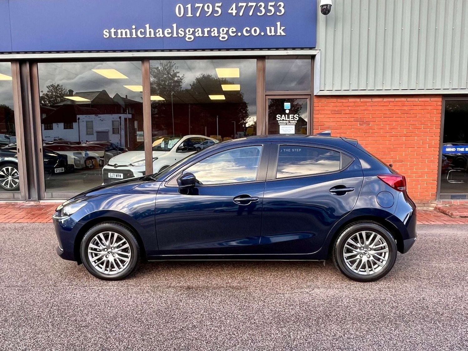 Used Mazda Mazda2 2023 for sale - 76905359: Photo 11