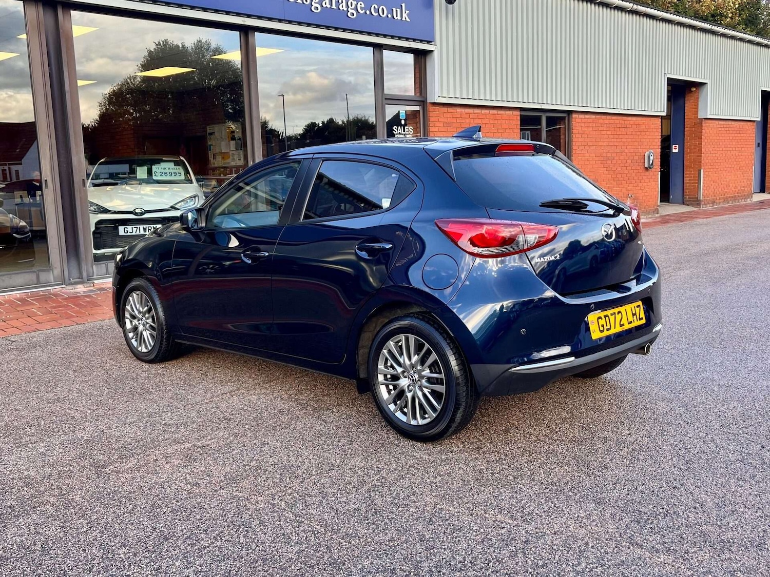 Used Mazda Mazda2 2023 for sale - 76905359: Photo 9