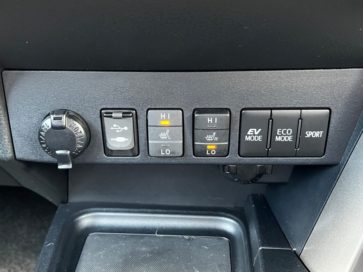 Vehicle 44