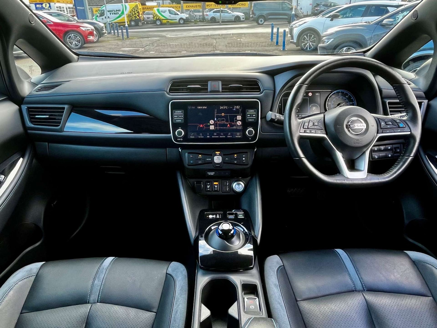 Used Nissan Leaf 2022 for sale - 77383385: Photo 2