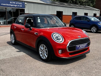 Used MINI Hatch 2019 for sale - 75425322: Photo