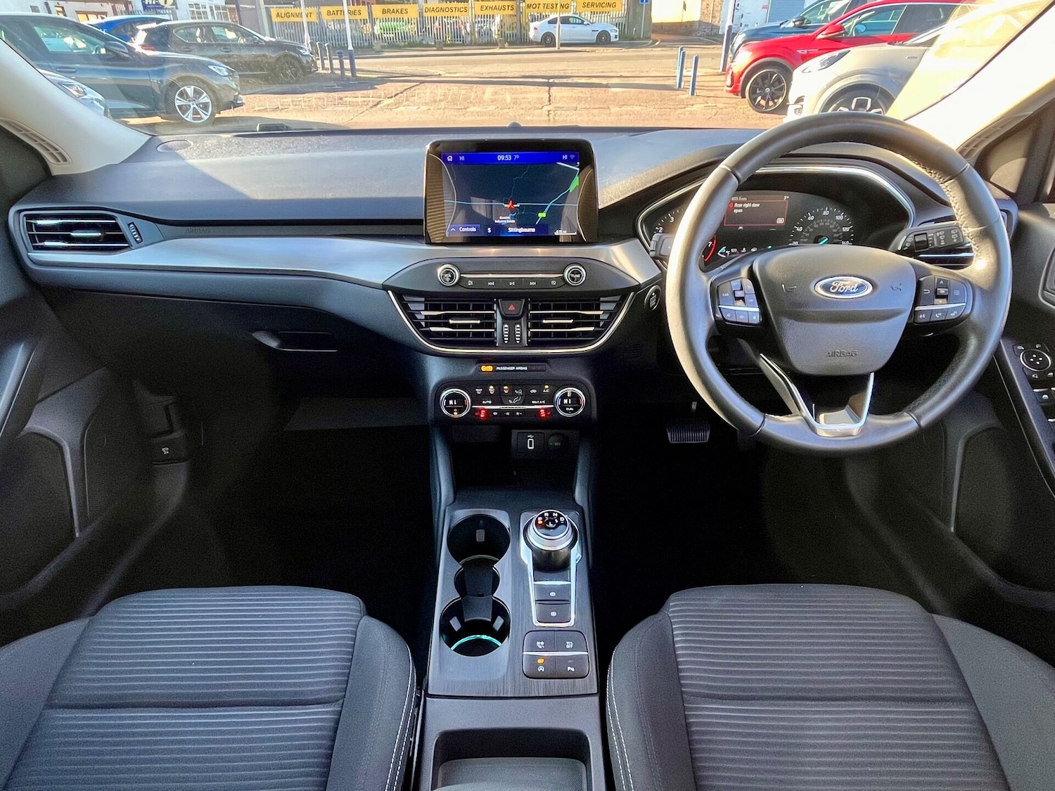 Used Ford Focus 2020 for sale - 76588305: Photo 2