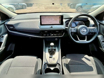 Used Nissan Qashqai 2024 for sale - 79101645: Photo