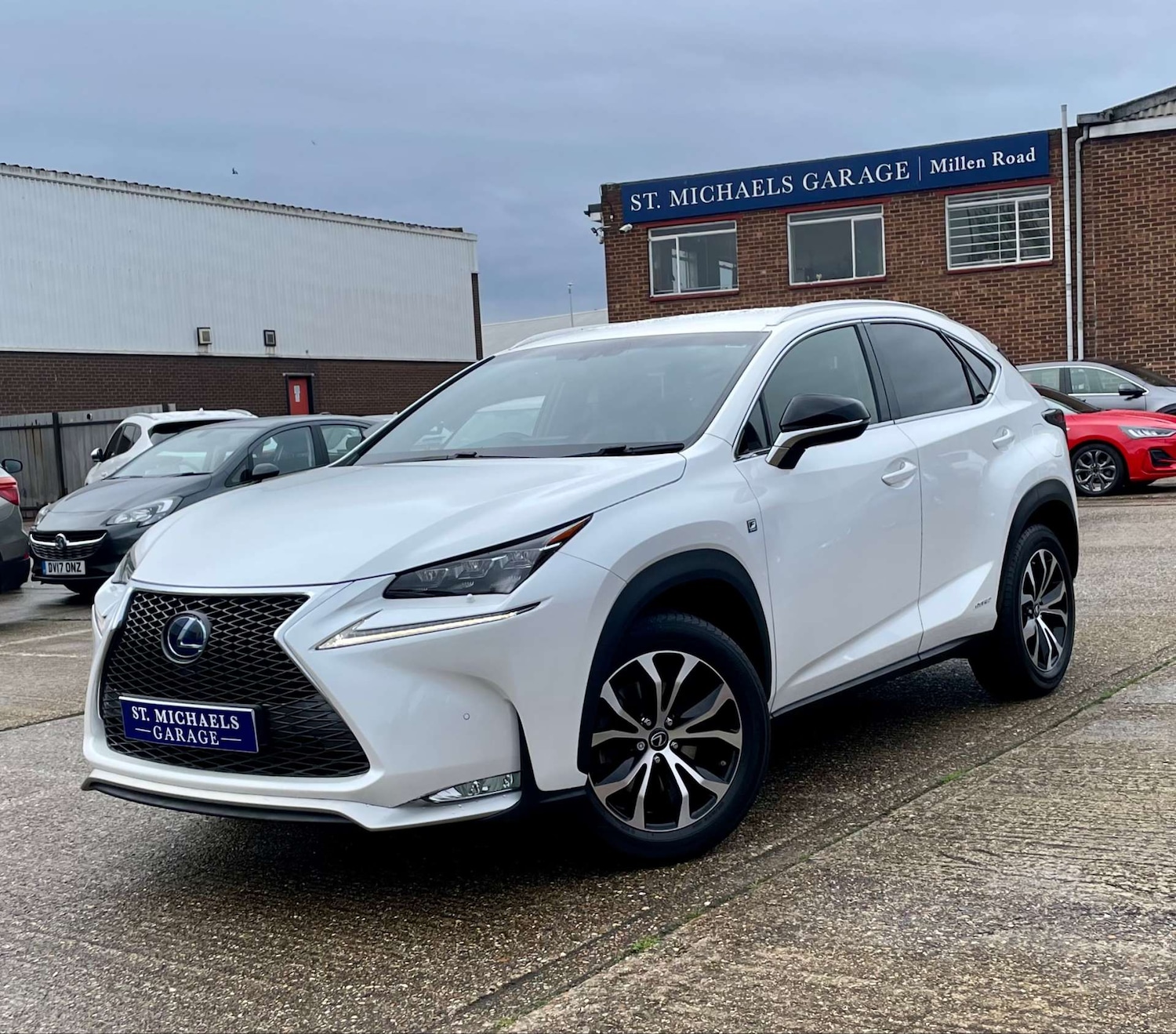 Used Lexus NX 2015 for sale - 76905235: Photo 1