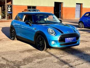 Used MINI Hatch 2018 for sale - 73303250: Photo