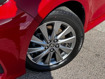Used Toyota Yaris 2023 for sale - 75934309: Photo