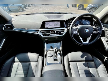 Used BMW 3 Series 2021 for sale - 78555394: Photo