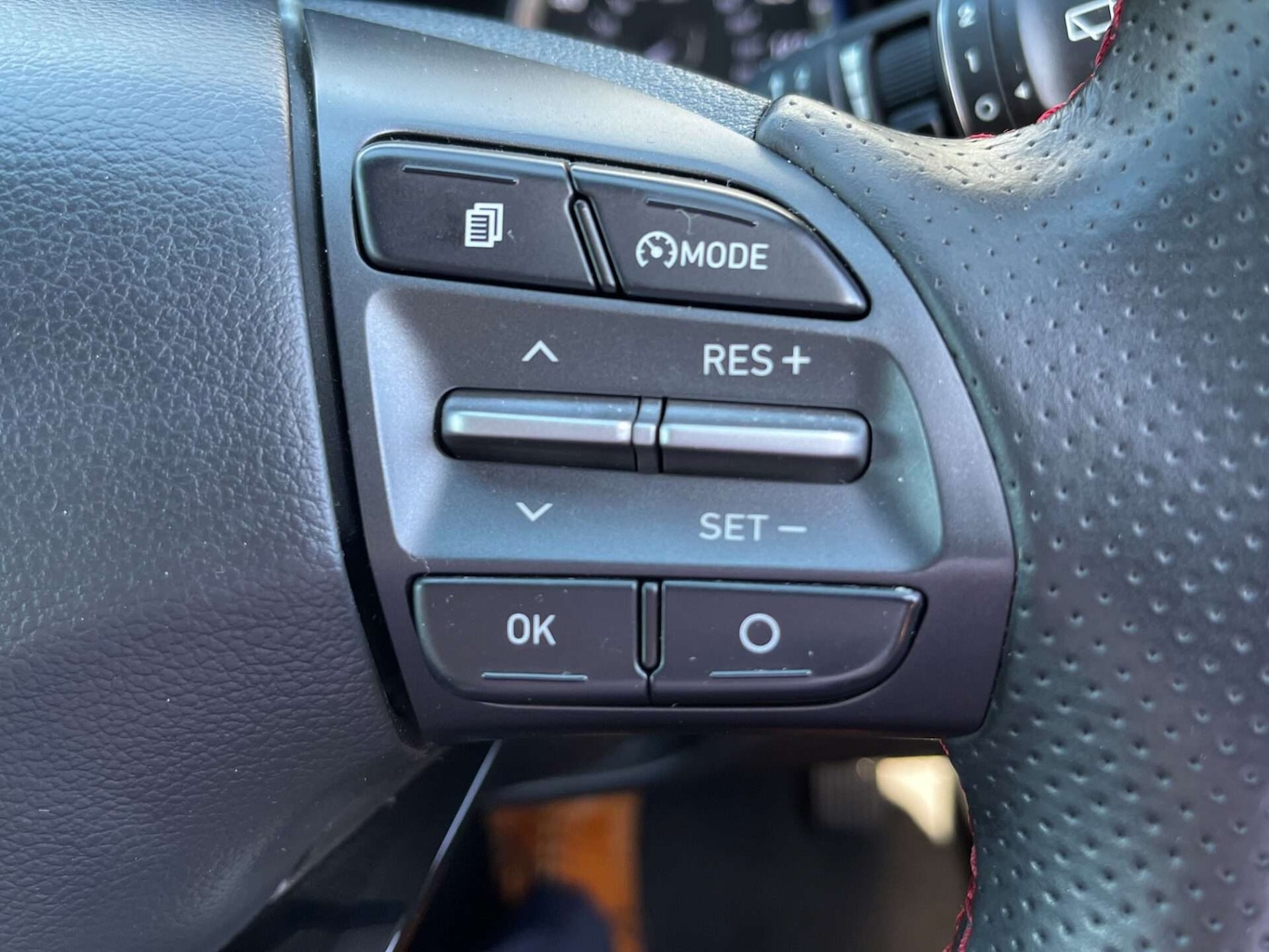 Used Hyundai KONA 2018 for sale - 76905336: Photo 65