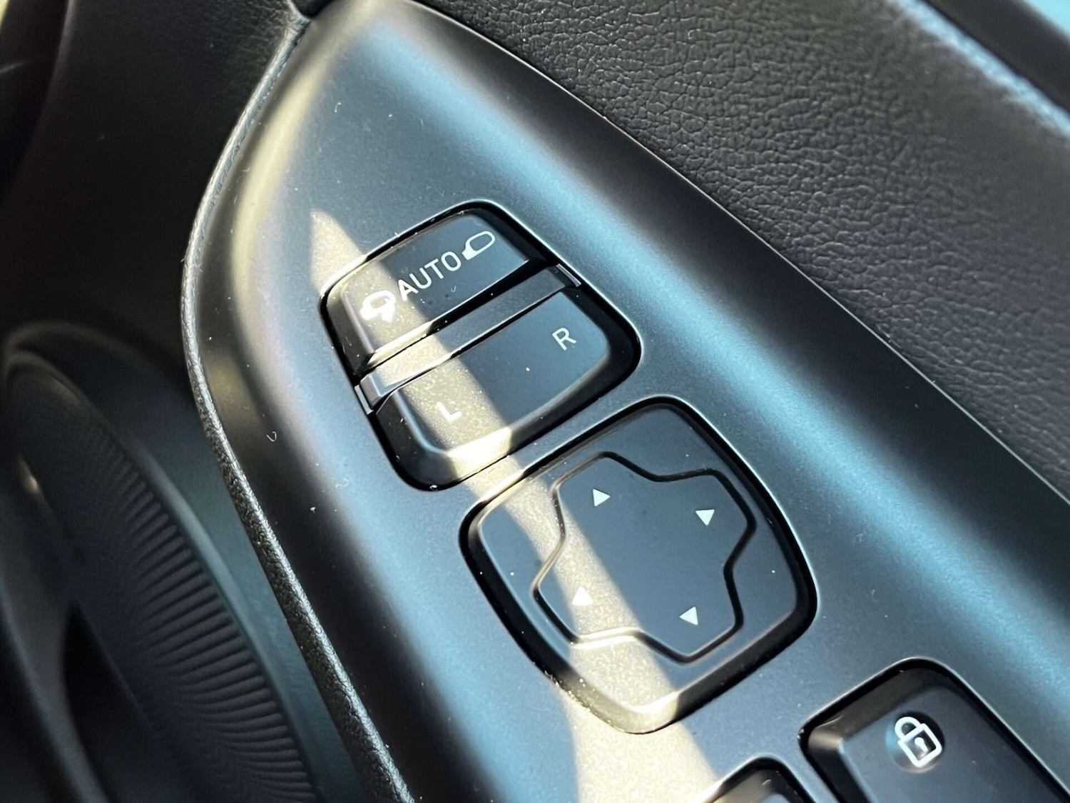 Used Hyundai KONA 2018 for sale - 76905336: Photo 69